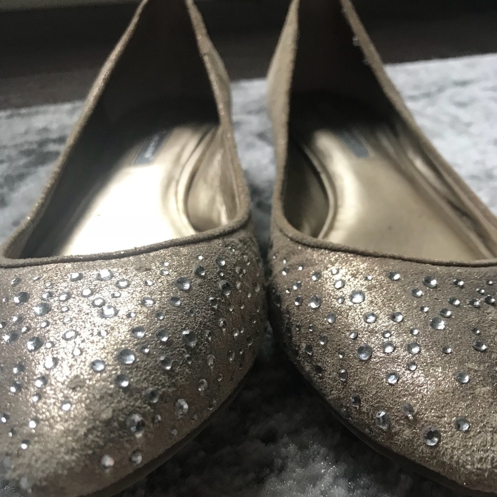 Nine West pointed toe, suede flats, worn.